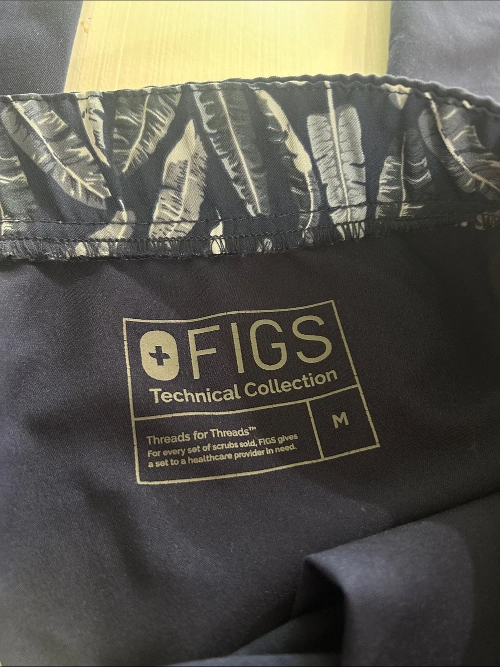 Figs Men's Navy Scrub Pants
